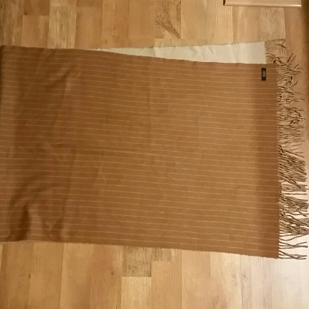 Scotland Reversible‎ Cashmere Wrap Brown and Tan with Fringe